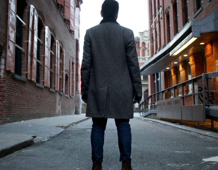How to Pair Your Outfit with a Cologne with Alsenio