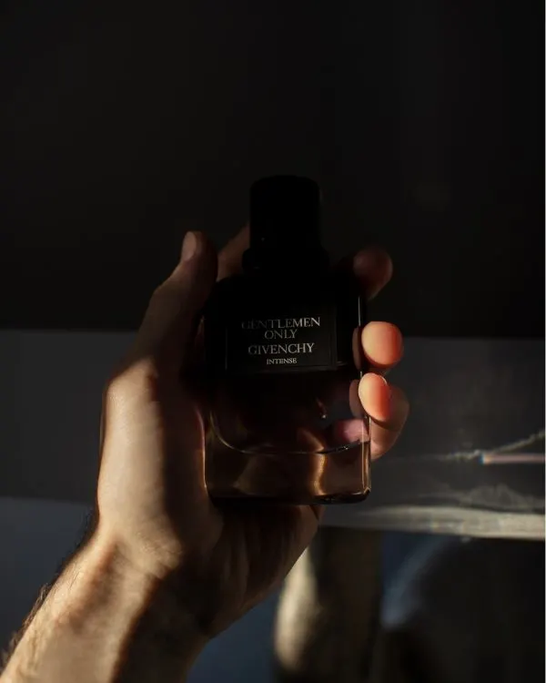 6 New Rules of Wearing Cologne
