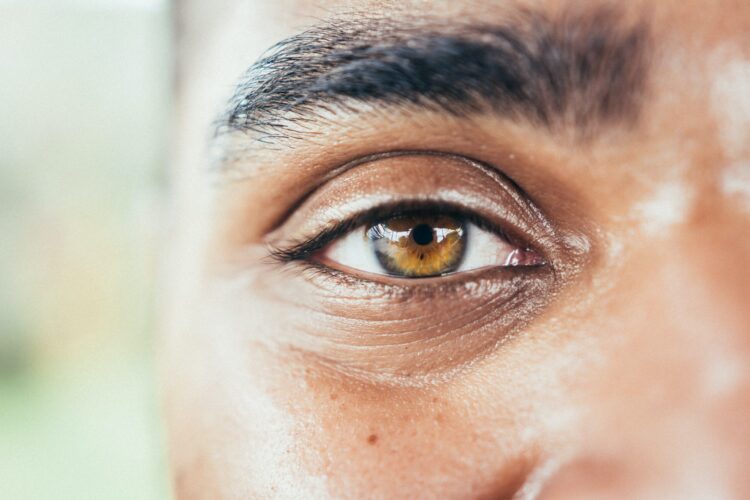 mans eye