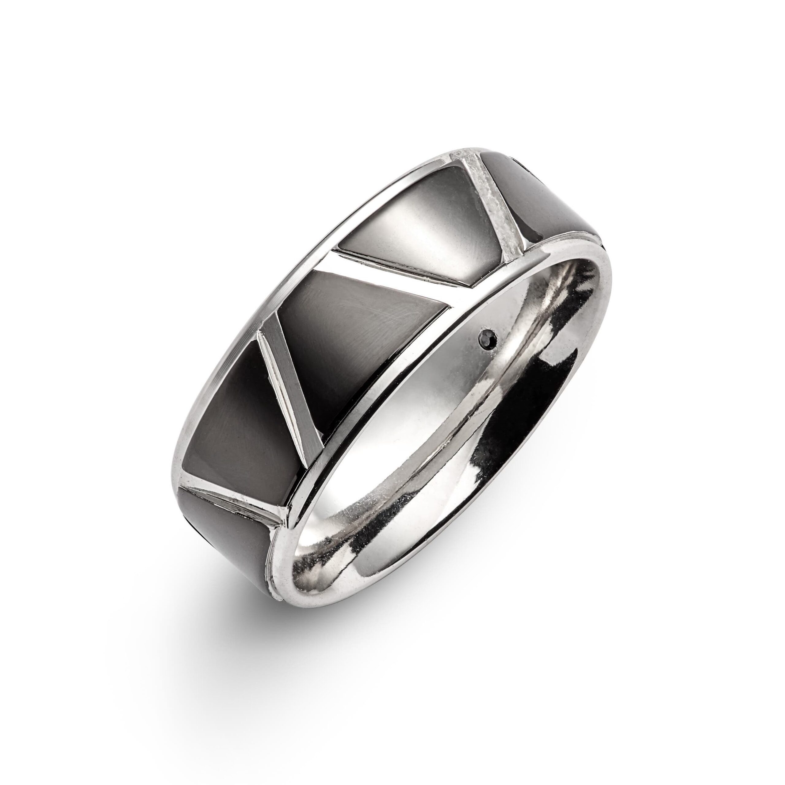 15 Best Men's Fashion Rings to Elevate 