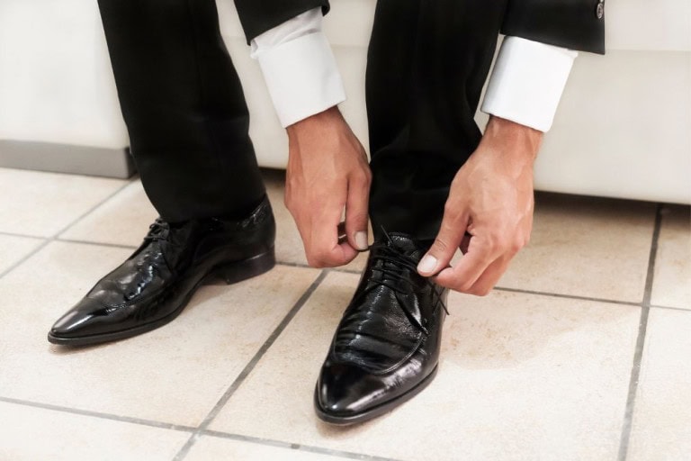 black dress shoes for men