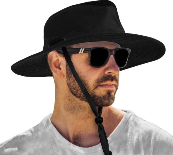 hiking outfit for men