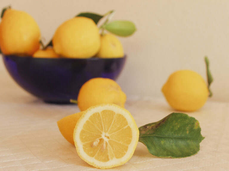 What Does Burberry Weekend Smell Like? Dapper Confidential